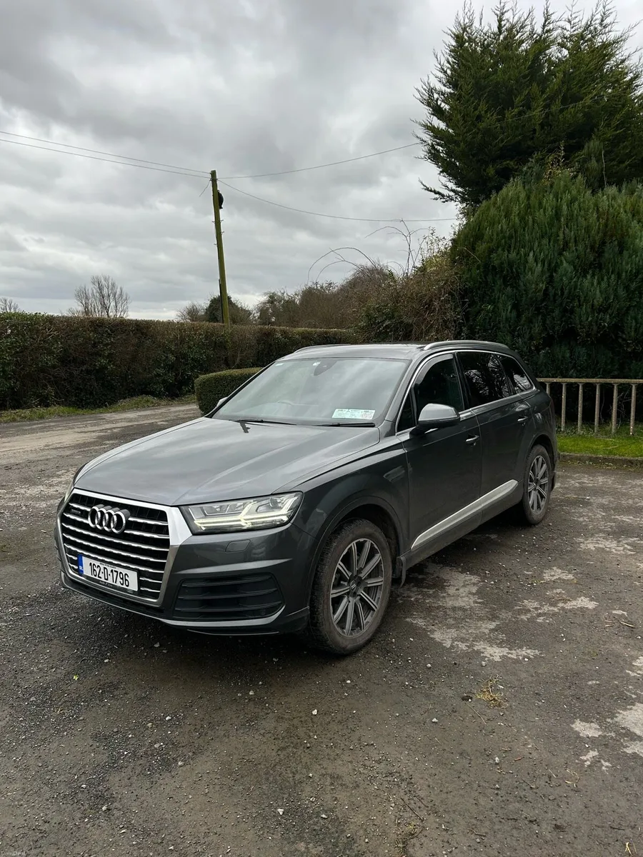 Audi Q7 S-line - Image 1