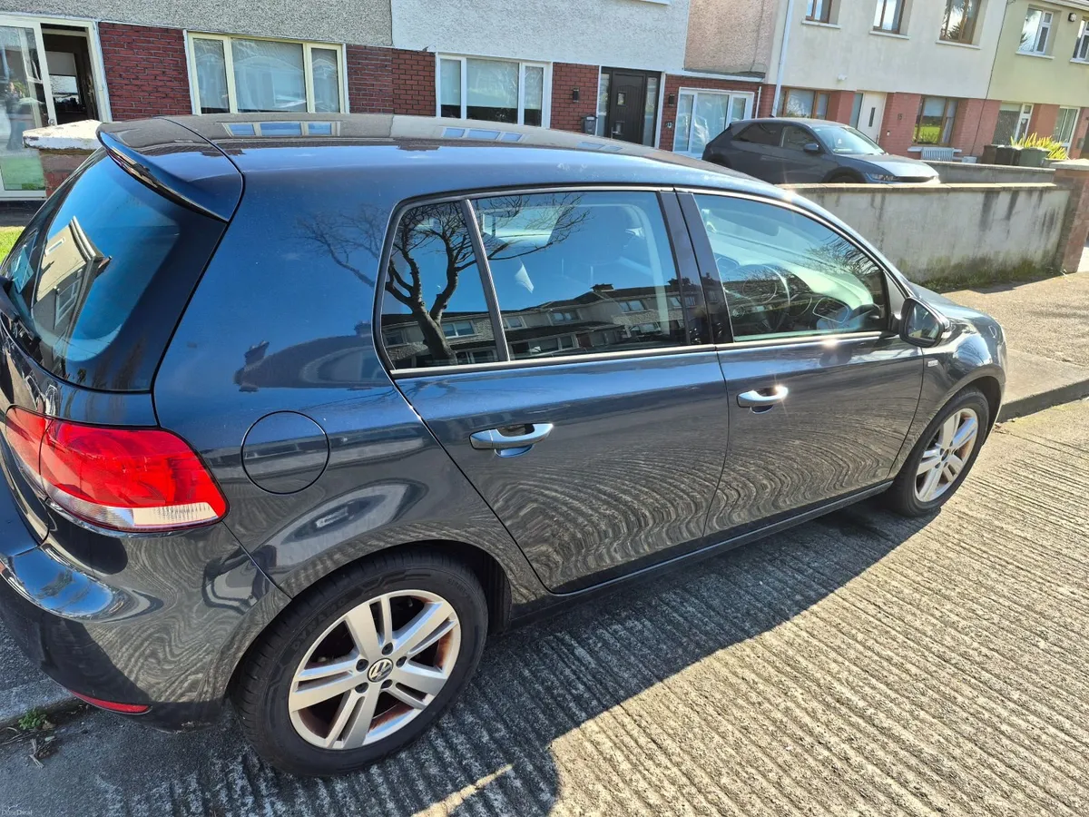 Volkswagen Golf 2012 - Image 3