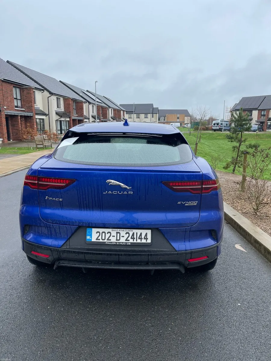 Jaguar I pace - Image 2