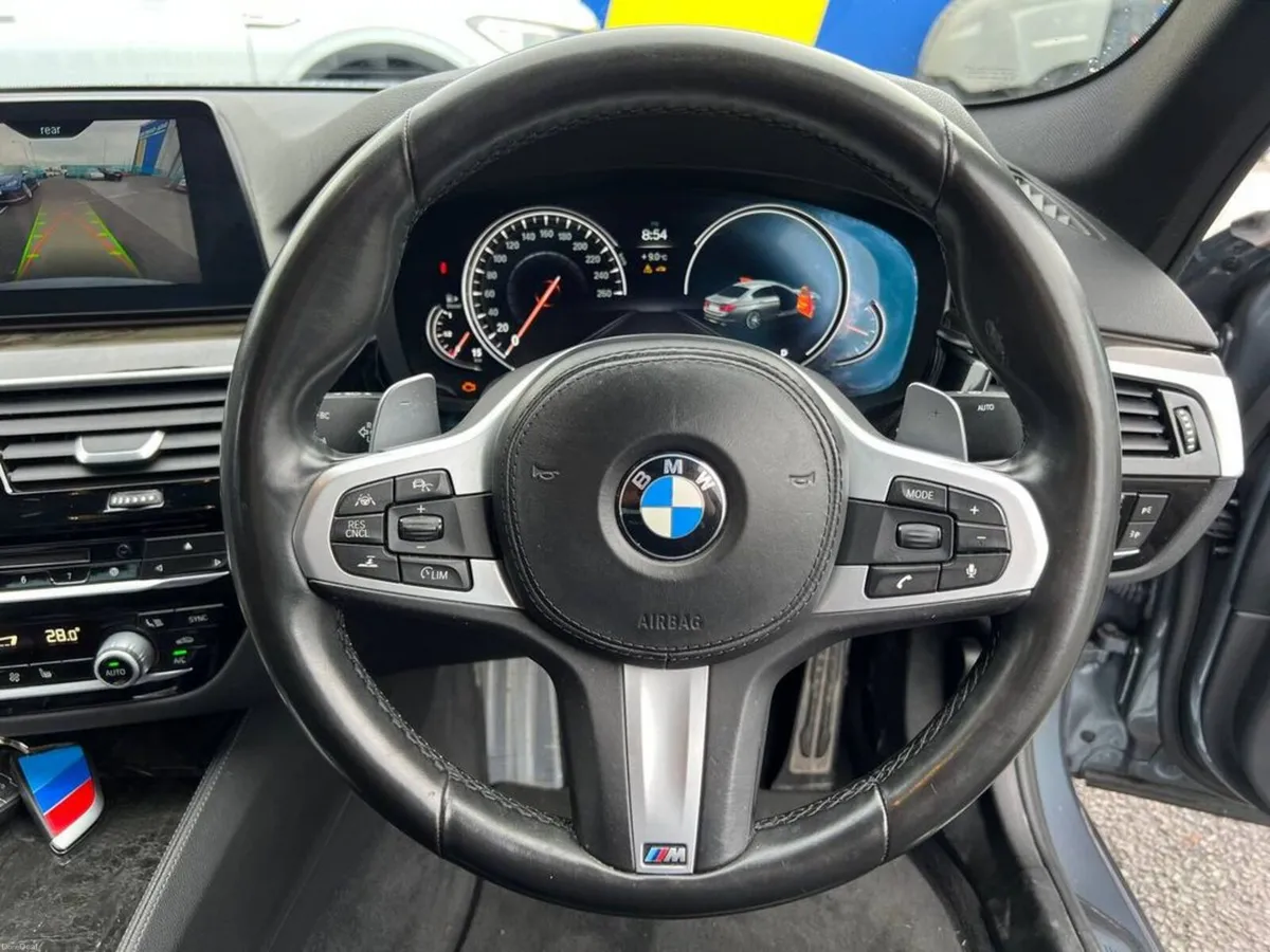 BMW 5-Series 523d M-SPORT COMPETITION 2.0 D // HEA - Image 4