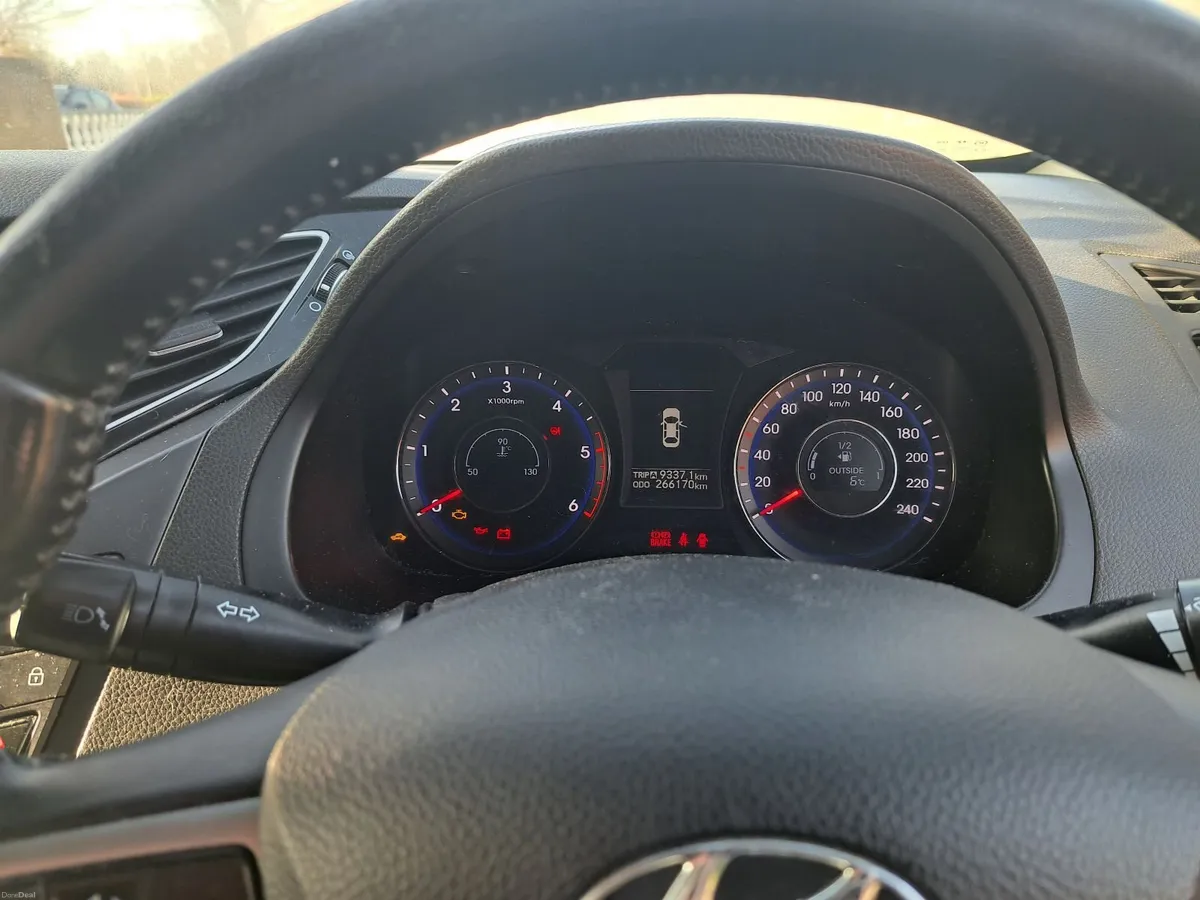 Hyundai i40 2013 - Image 3