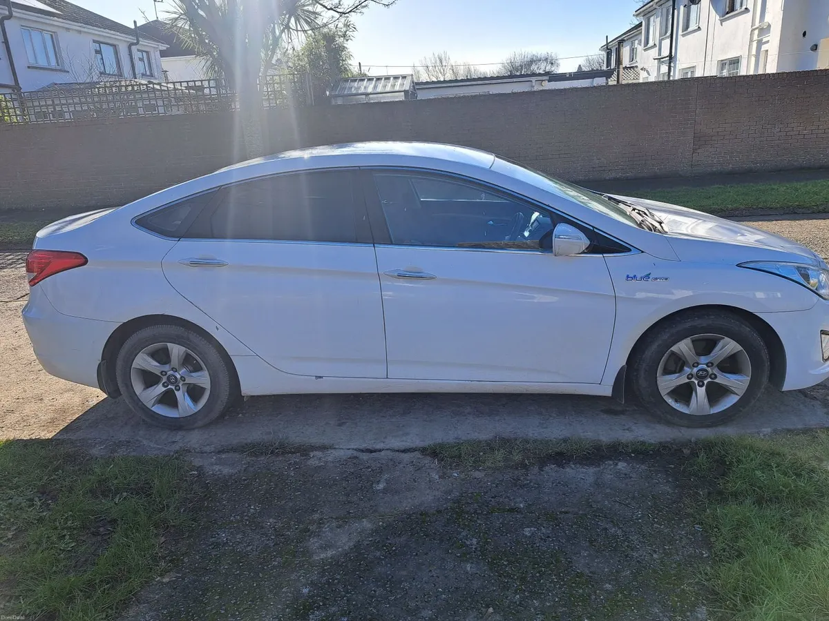 Hyundai i40 2013 - Image 4