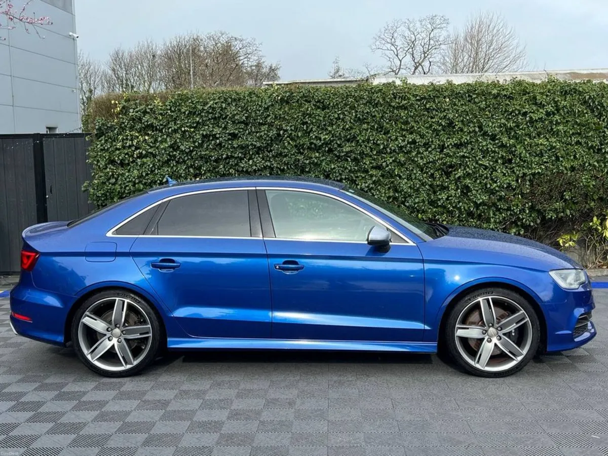 Audi S3 QUATTRO 2.0 TFSI ** VERY LOW MILEAGE ** // - Image 2