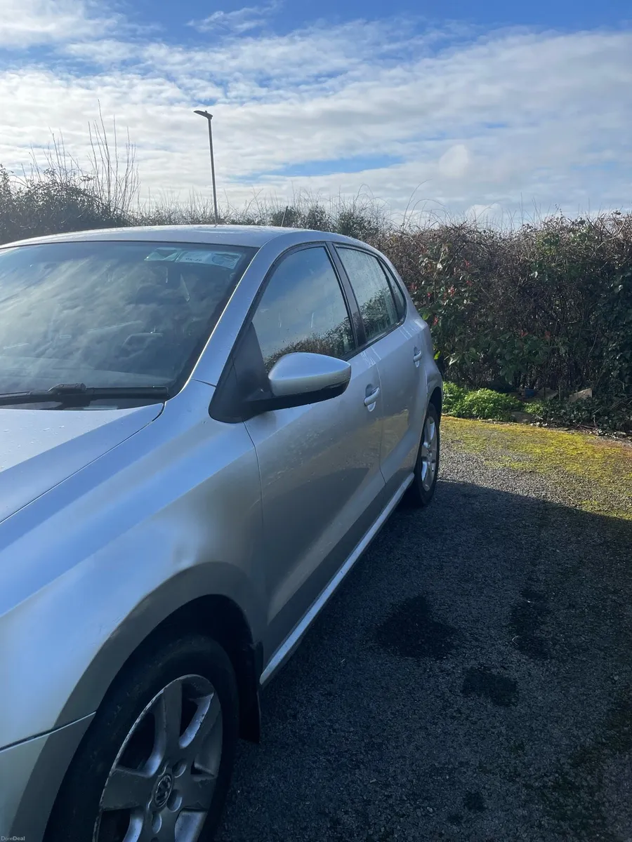 Volkswagen polo - Image 3