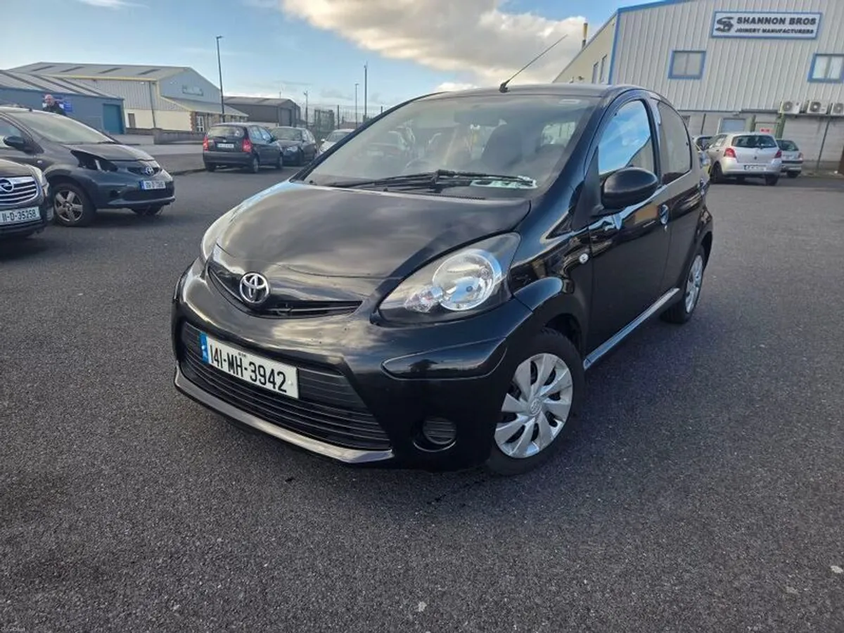 TOYOTA AyGo 2014 Black Automatic 1.0 Petrol Frest - Image 2