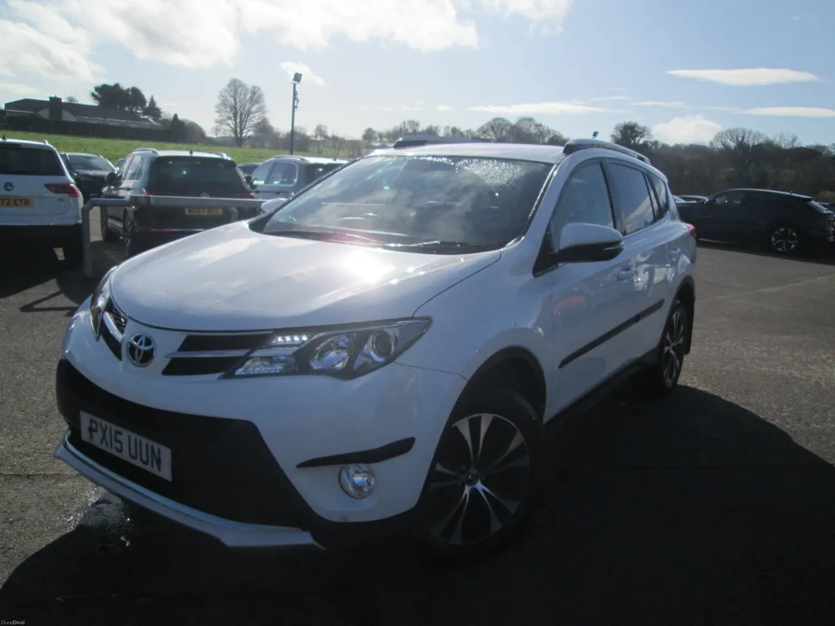 2015  TOYOTA  RAV-4  2.0  D4D  INVINICIBLE  4X4 - Image 2