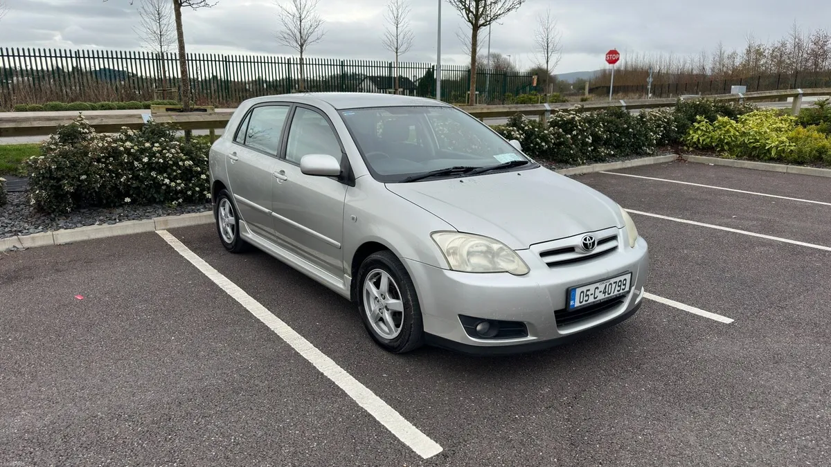 Toyota Corolla 2005 Hatchback T3 - Image 4