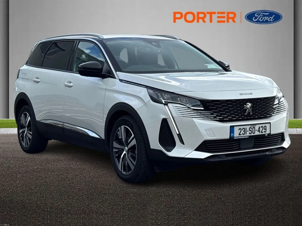 Peugeot 5008 *7 SEATS* ALLURE 1.5 HDi 130bhp - Image 1