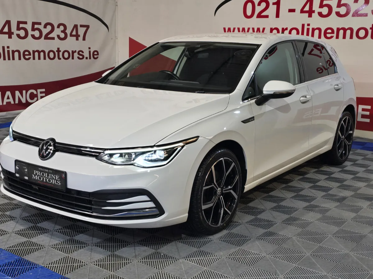 202 VW GOLF STYLE 2.0 TDI 150BHP DSG AUTO - Image 4