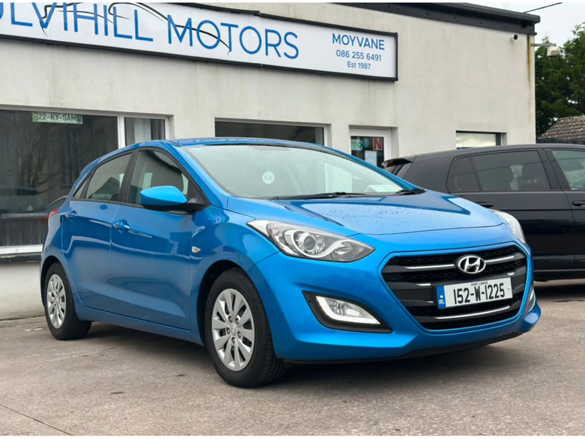 Hyundai i30 BLUE 110PS 5DR SDRIVE - Image 4