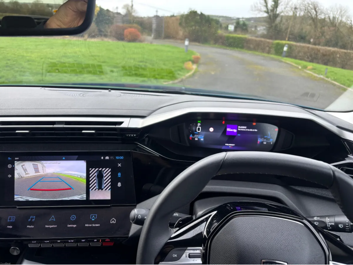 Peugeot 308 ALLURE 1.5 HDI AUTO 130bhp - Image 2