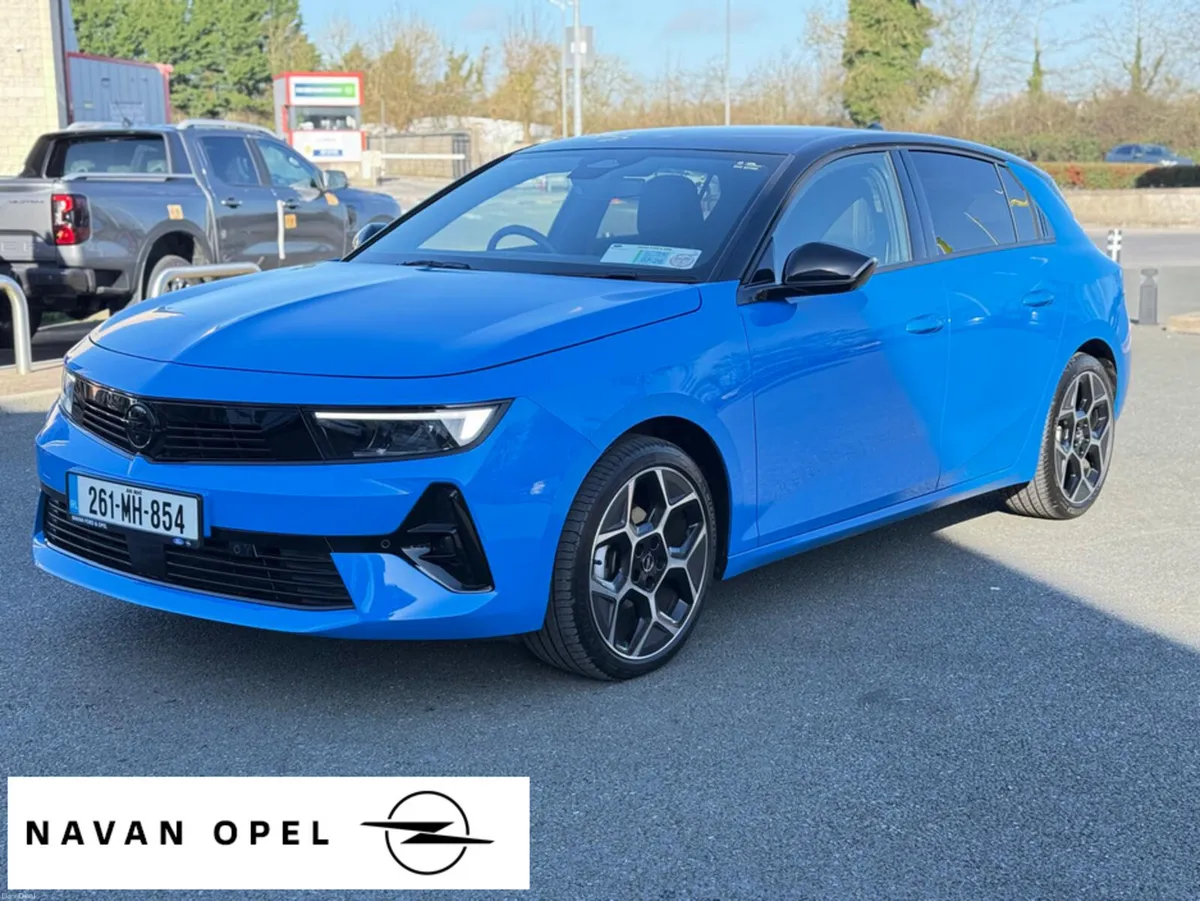 Opel Astra GS-Line 1.2T 130Ps - Image 3