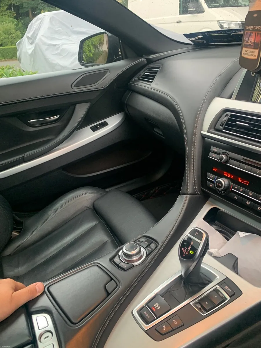 BMW 6-Series 2012 - Image 4