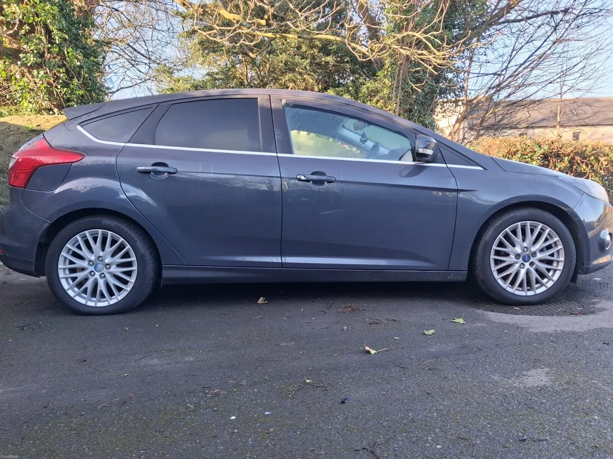 Ford focus tdci NCT past taxed good condition - Image 2