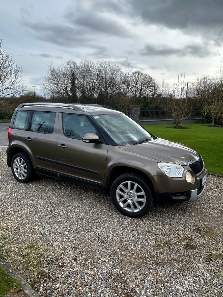 Skoda Yeti Diesel 2.0 ltr Ambition model - Image 2