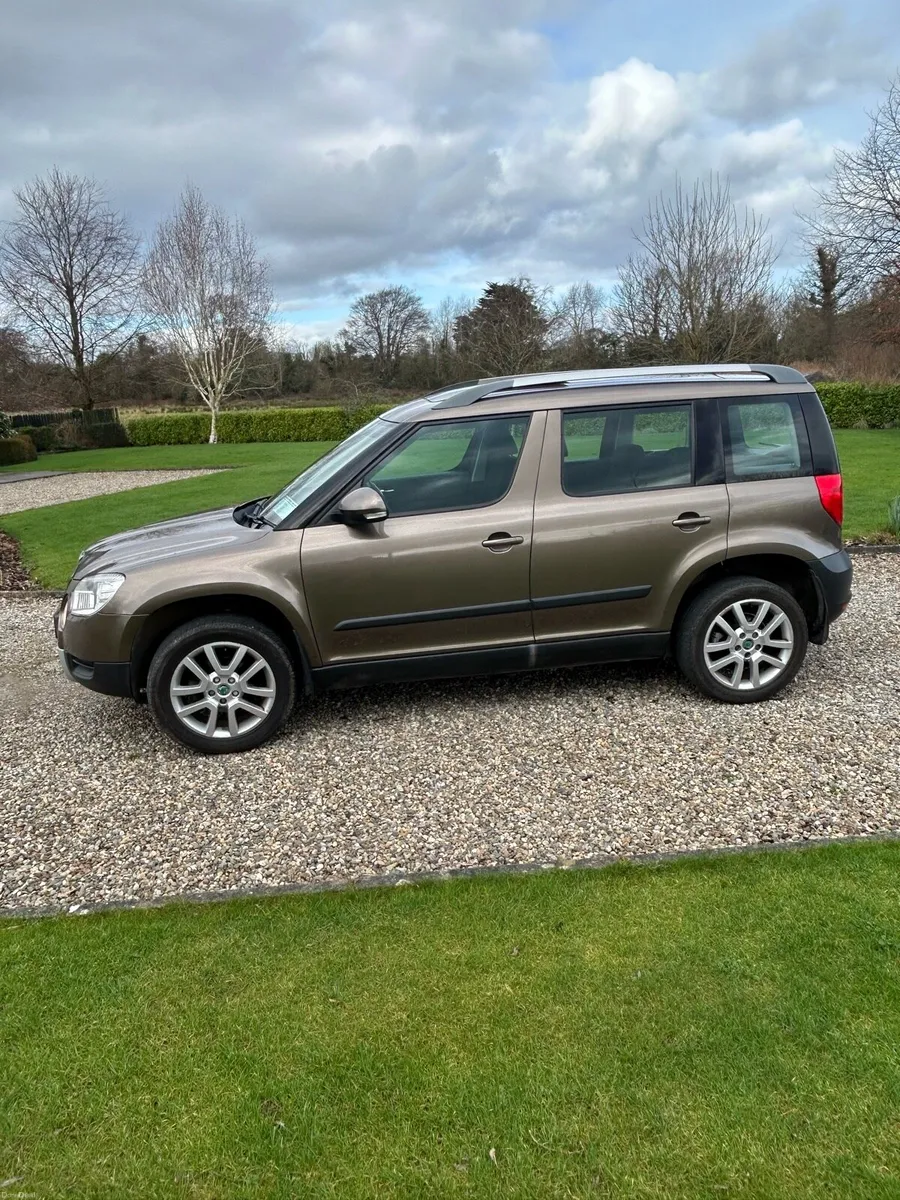 Skoda Yeti Diesel 2.0 ltr Ambition model - Image 4