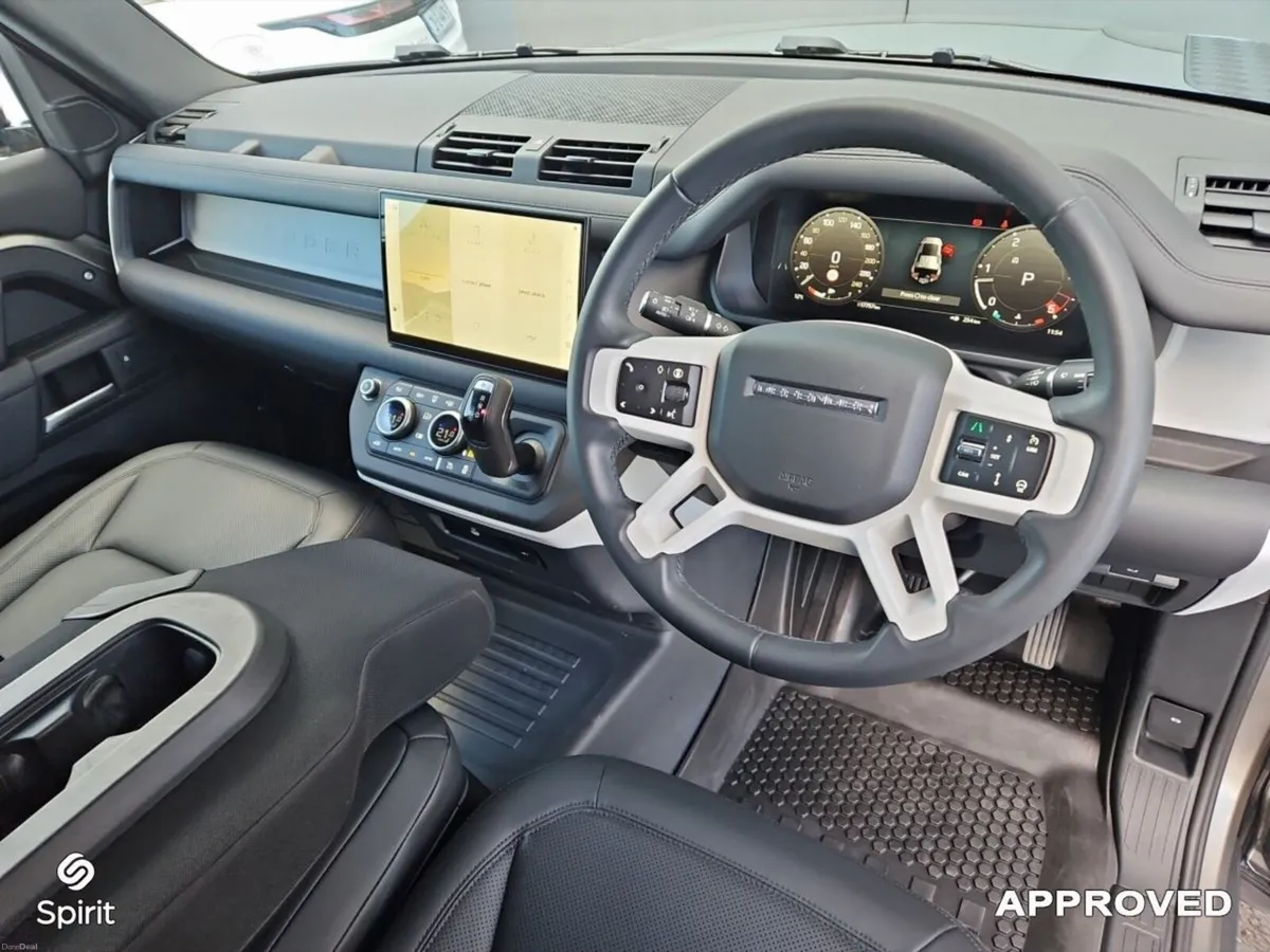 Land Rover Defender 3.0d 250PS 3 SEAT S CAMP - Image 4