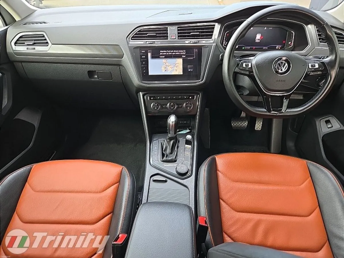 Volkswagen Tiguan ** 4 MOTION ** TOP SPEC * STUNNI - Image 2