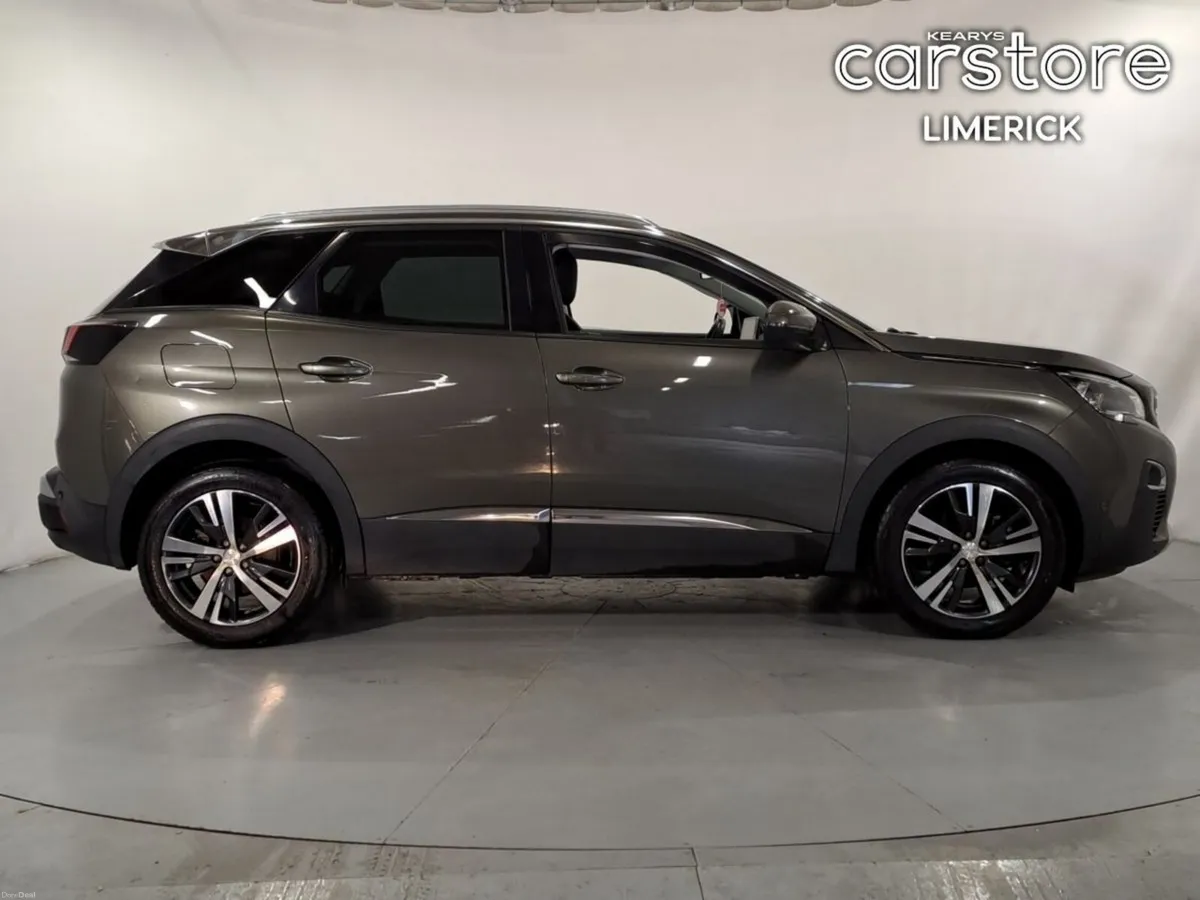 Peugeot 3008 1.5 BlueHDi 130bhp Allure - Image 2