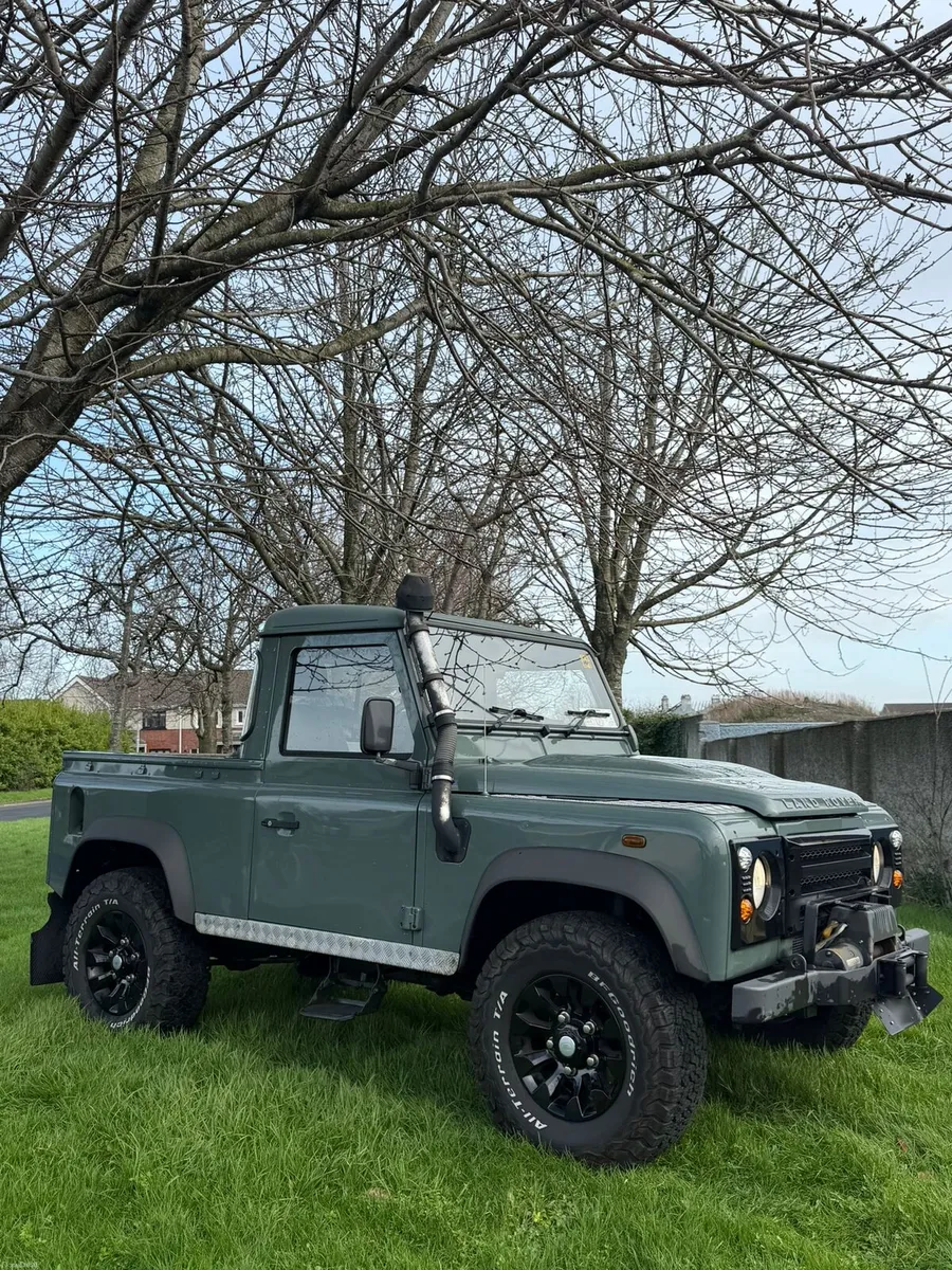 Landrover defender - Image 4