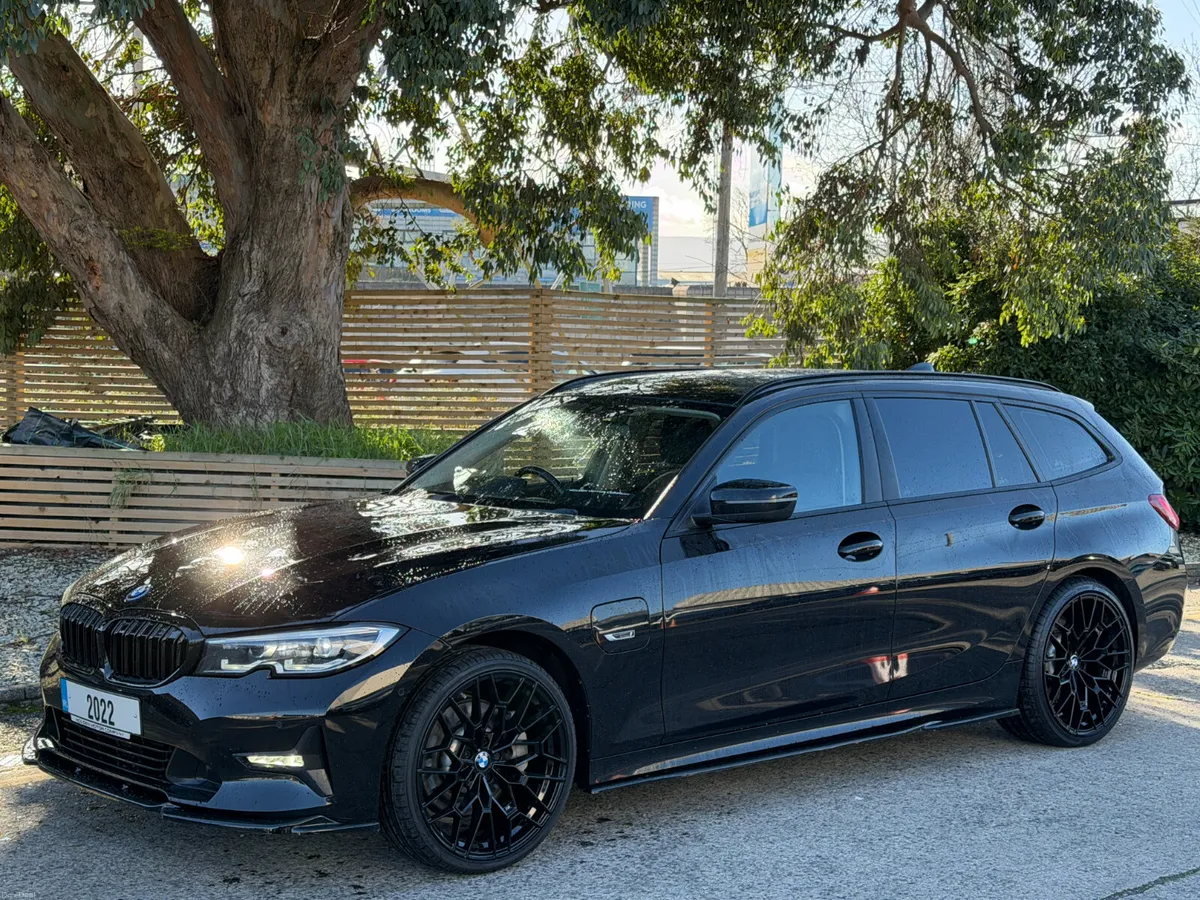 2022 BMW 3-Series..M-PERFORMANCE PACK..2 KEYS - Image 3