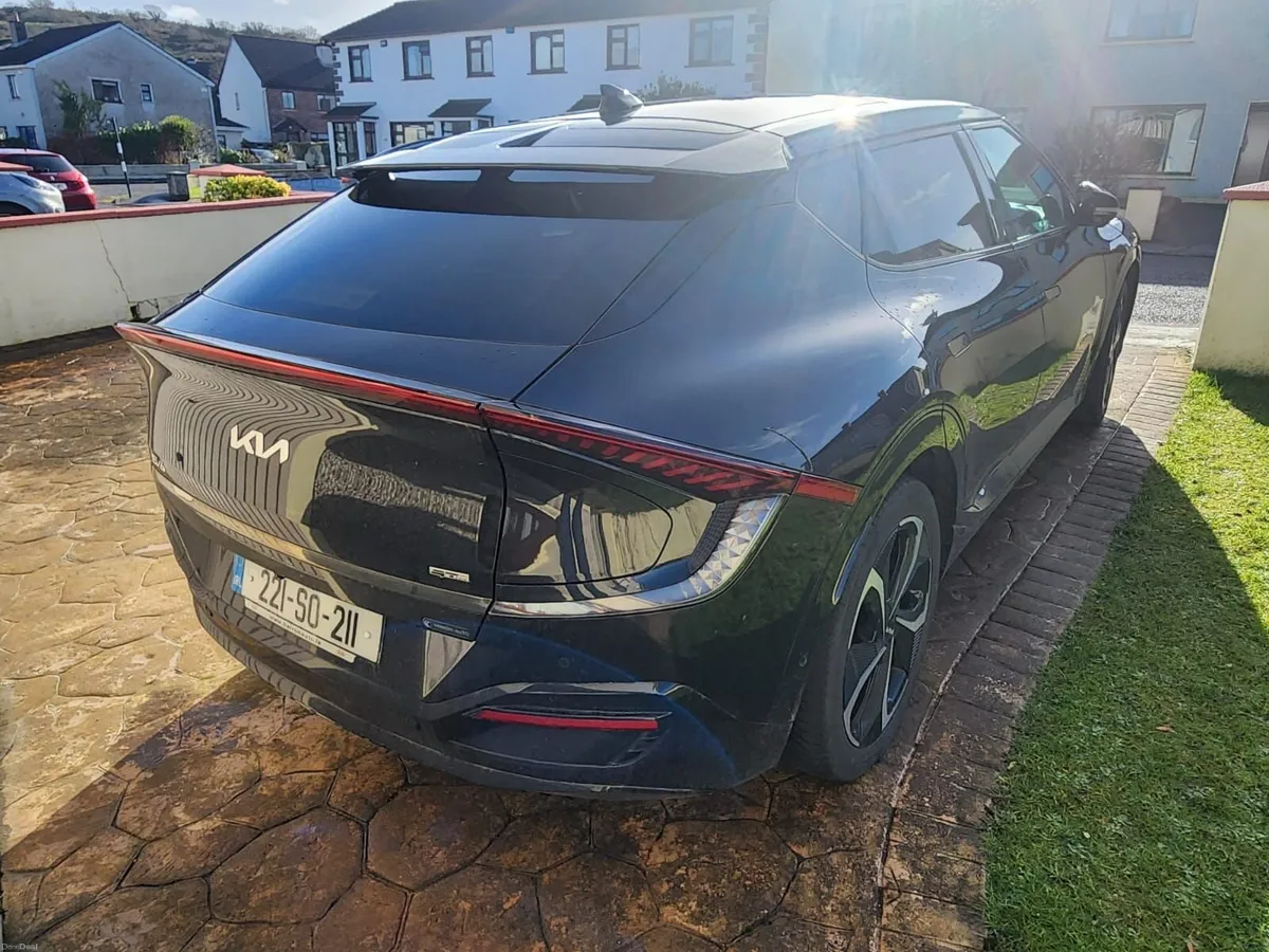 Kia EV6 2022 - Image 3