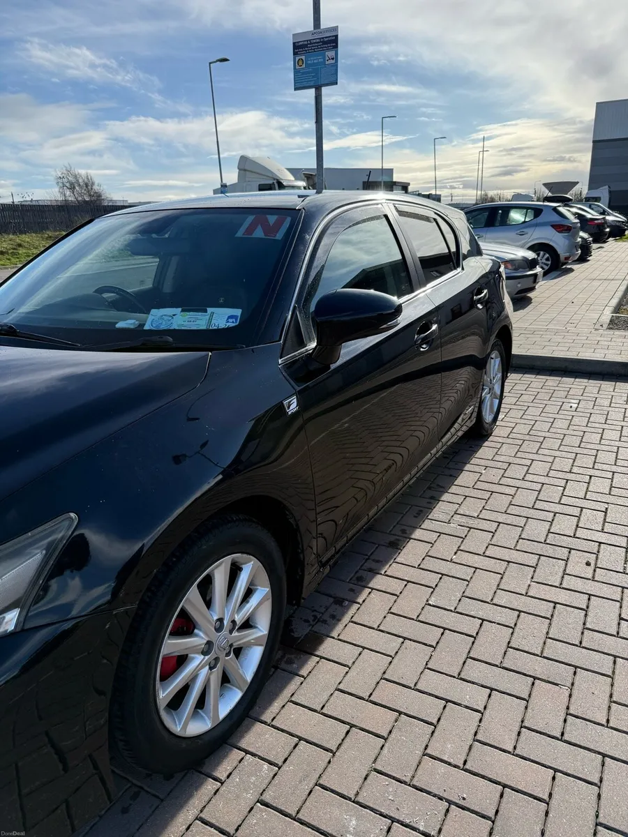 Lexus CT200h F Sport - Image 3