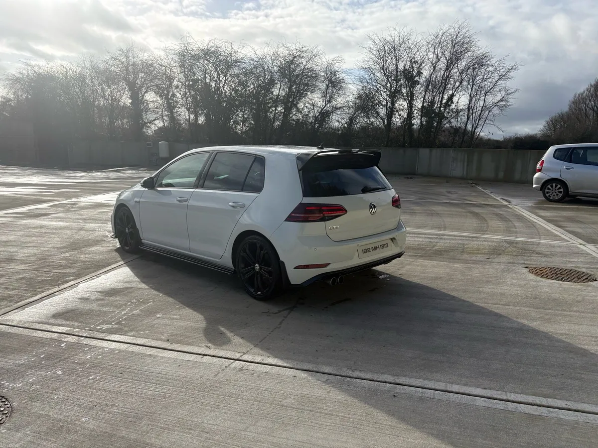 Volkswagen Golf GTD - Image 3