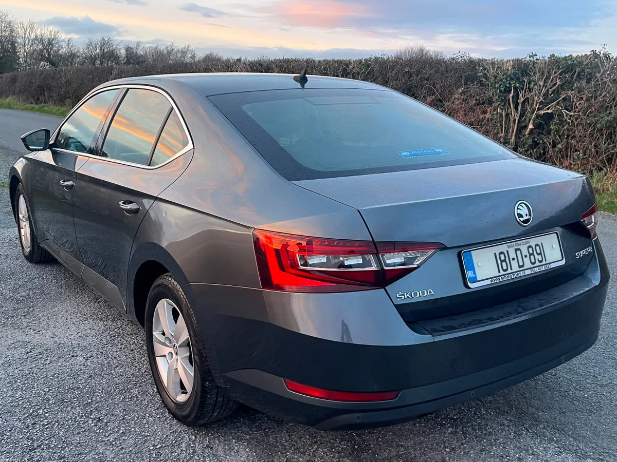 Skoda Superb 2018 1.6  DSG auto - Image 4
