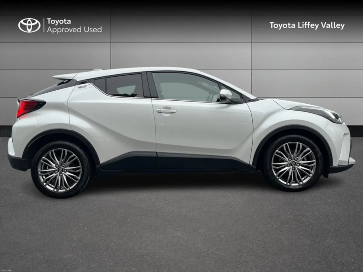 Toyota C-HR HYBRID SOL 4DR AUTO - Image 3