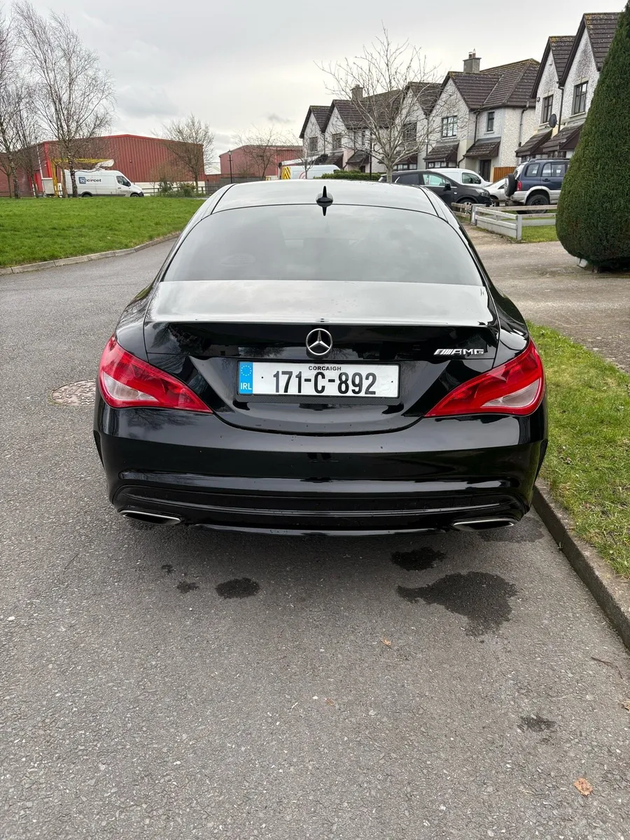 Mercedes AMG CLA Apple Car Play - Image 4