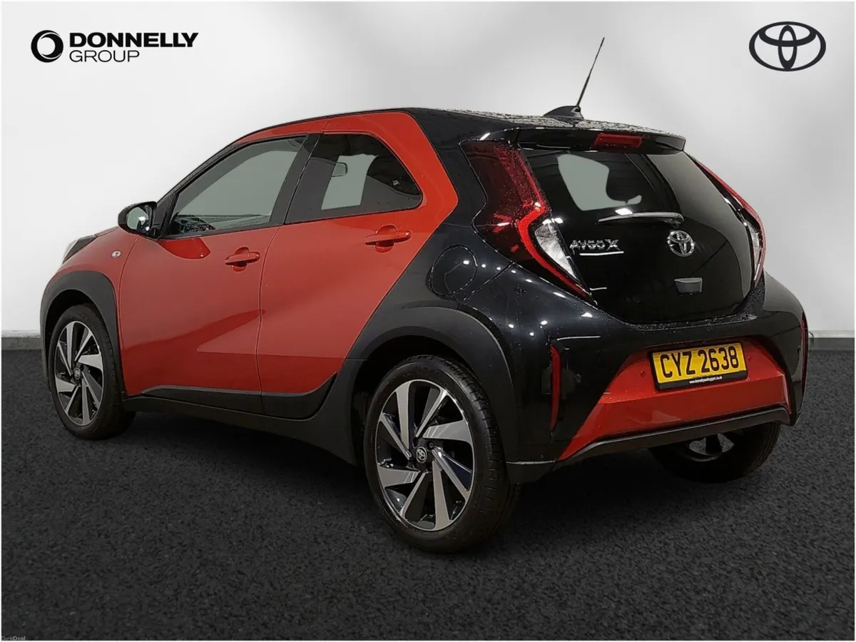Toyota Aygo X Hatchback Edge - Image 2