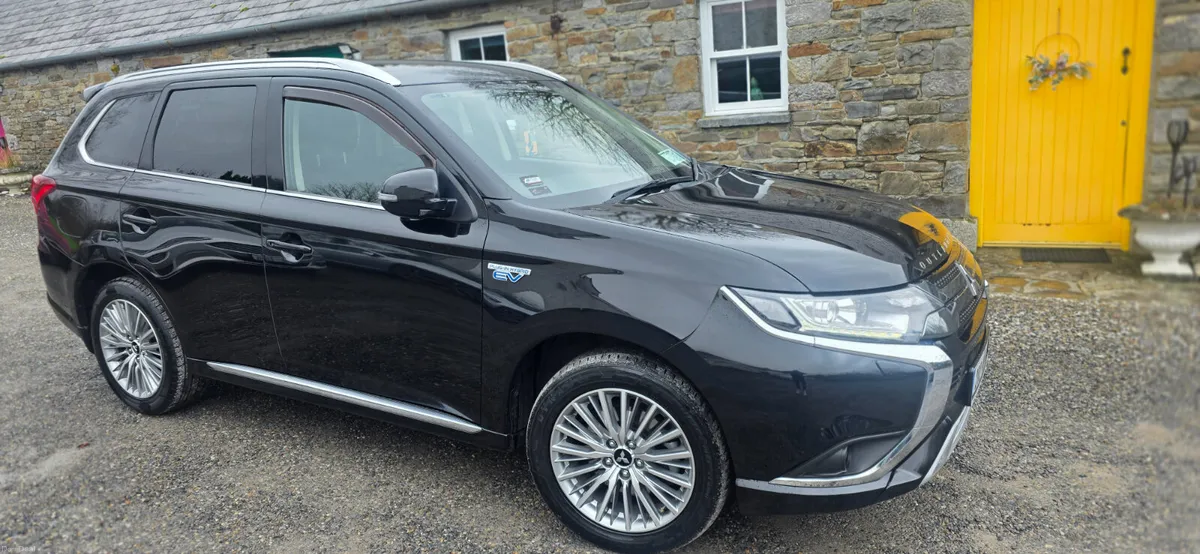 Mitsubishi Outlander 2020 - Image 1