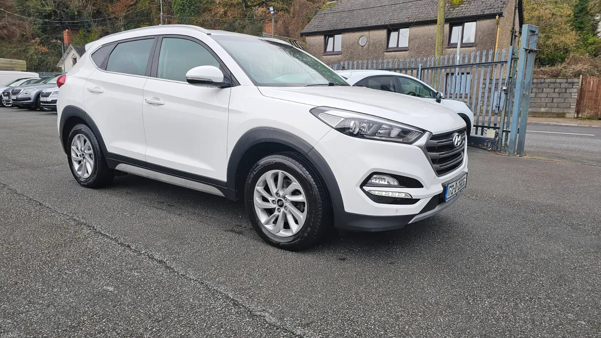 Hyundai Tucson 2017 PREMIUM 1.7 CDRI - Image 2