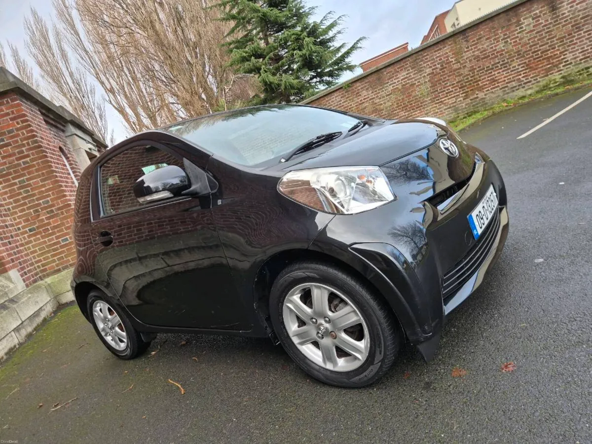 Toyota Iq - Image 2