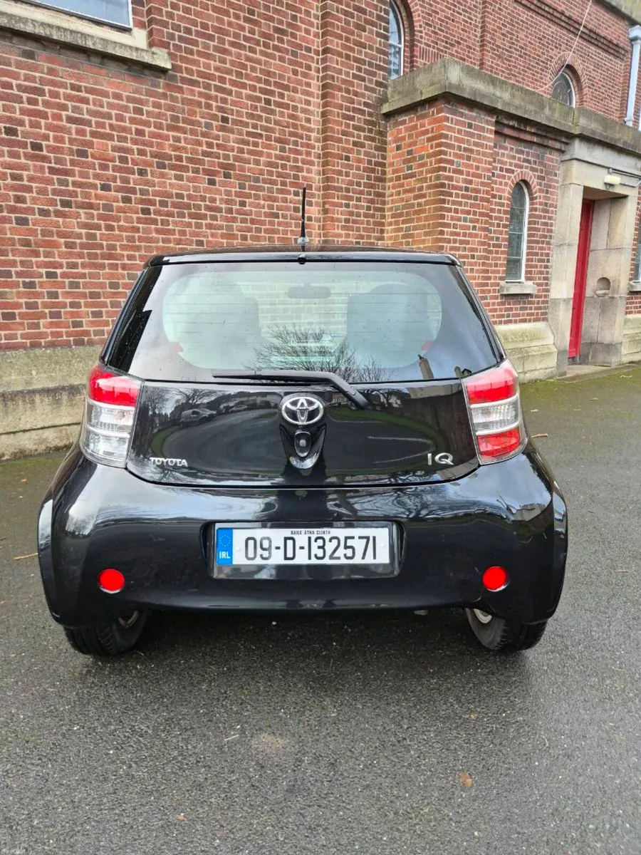 Toyota Iq - Image 4