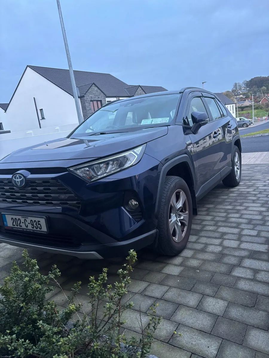 Toyota RAV4 Hybrid *Low Mileage * - Image 1