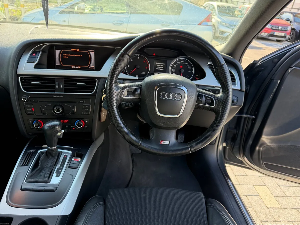 Audi A4 2011 - S Line - Automatic - 143 bhp - Image 2