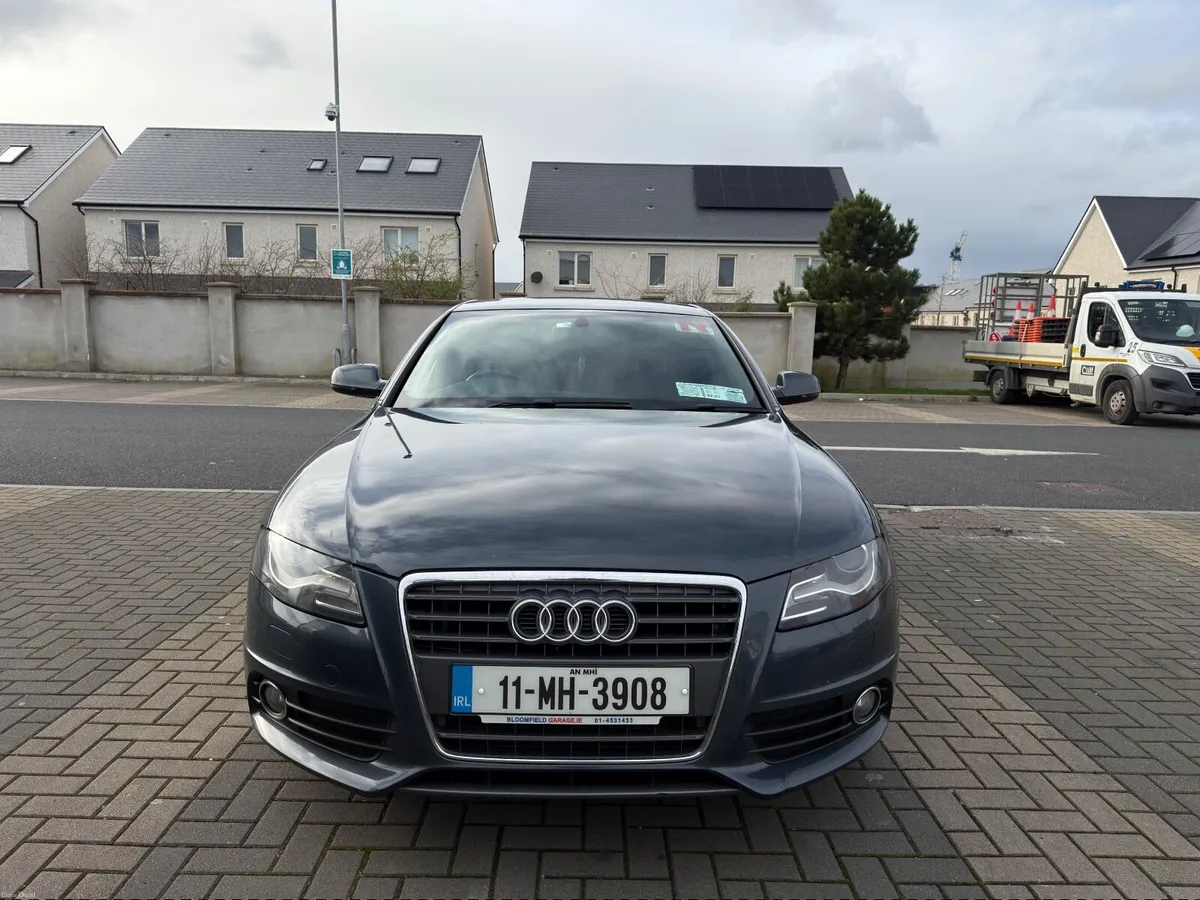Audi A4 2011 - S Line - Automatic - 143 bhp - Image 1