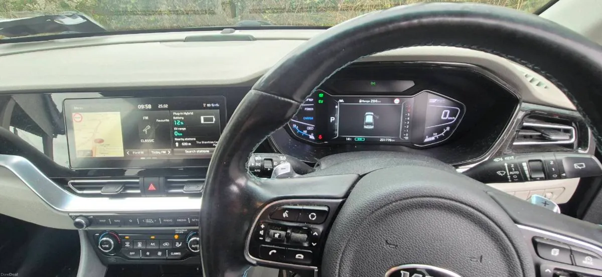 One Owner - Kia Niro PHEV - Full Service History - Image 3