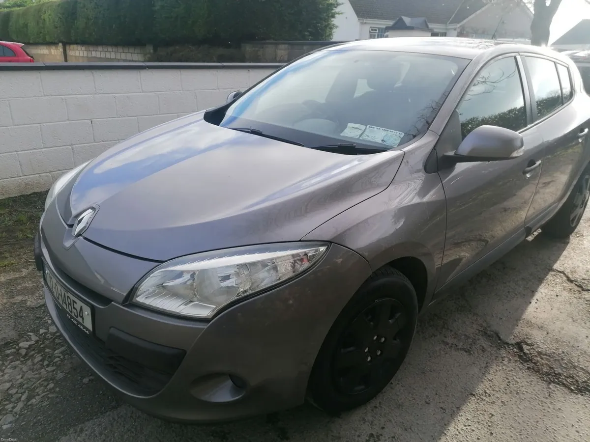 Renault Megane new N. C. T March 2027 - Image 3