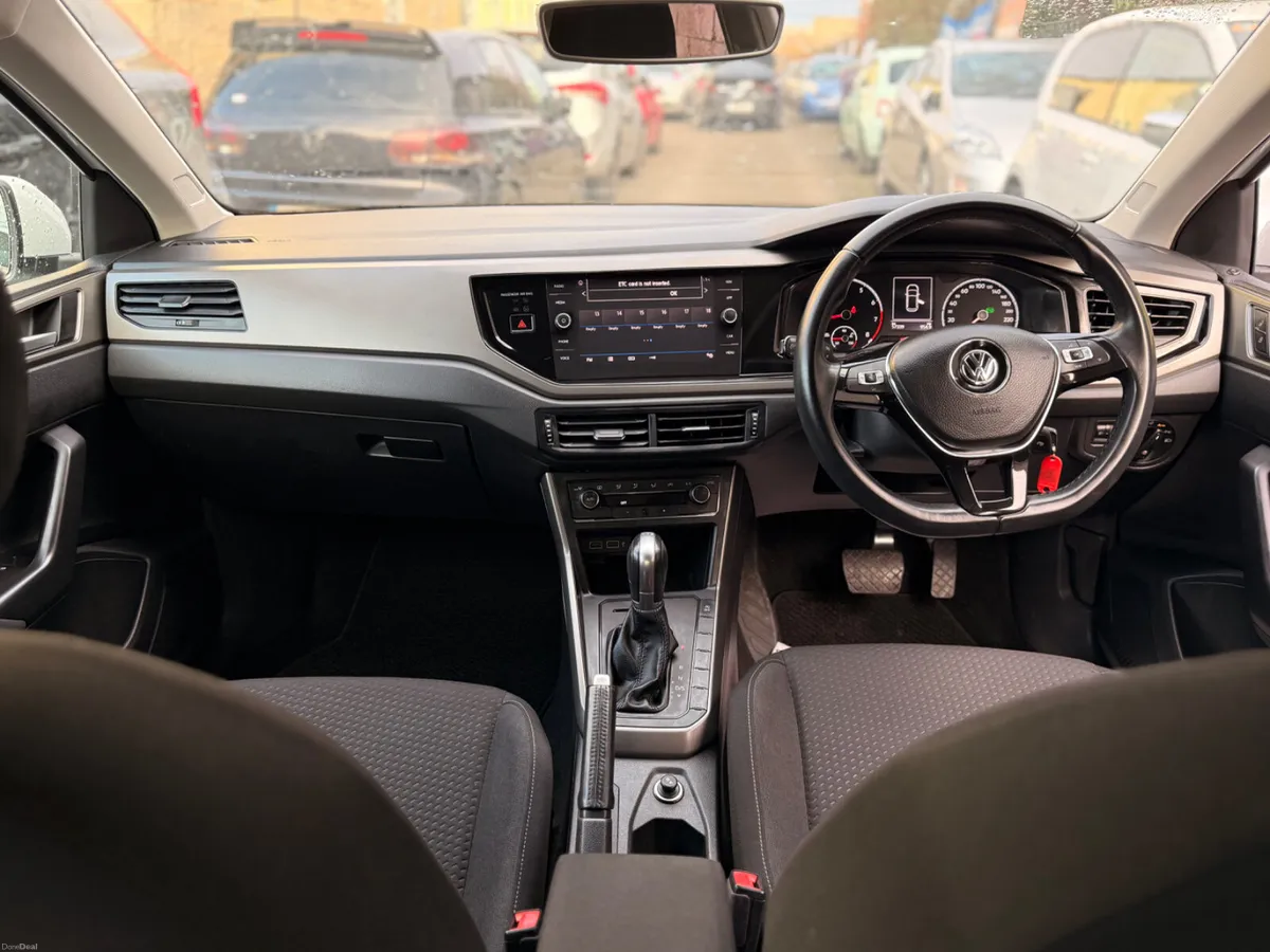 Volkswagen polo 2018 1.0  automatic - Image 4