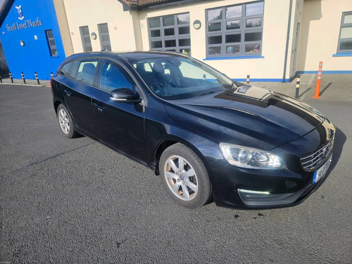 VOLVO V60 2.0 DIESEL D3 BUSINESS EDT 5 - Image 1