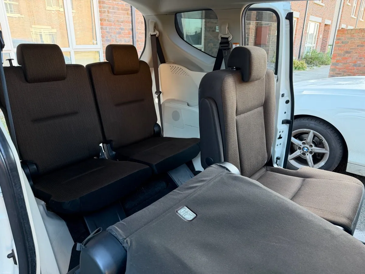 Toyota Sienta 2017 - Image 3