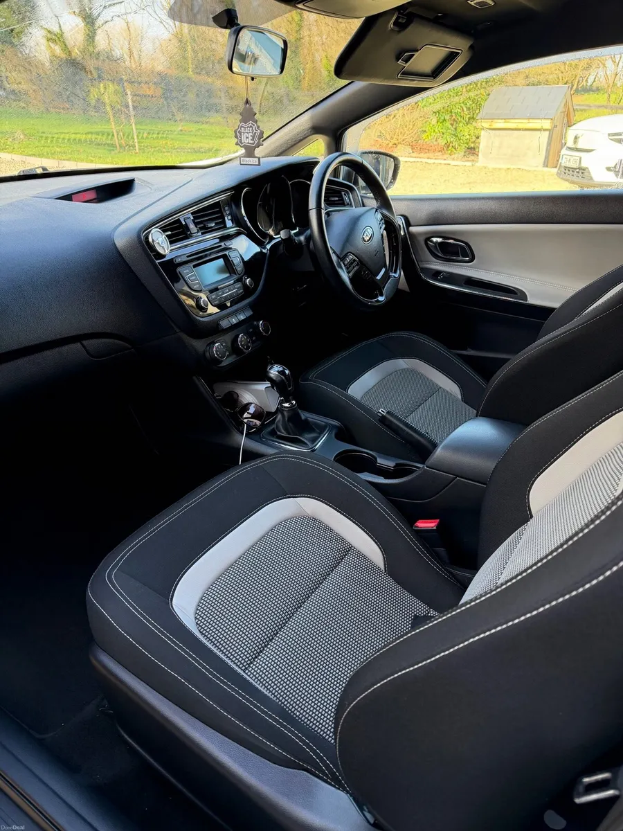Kia pro ceed - Image 2