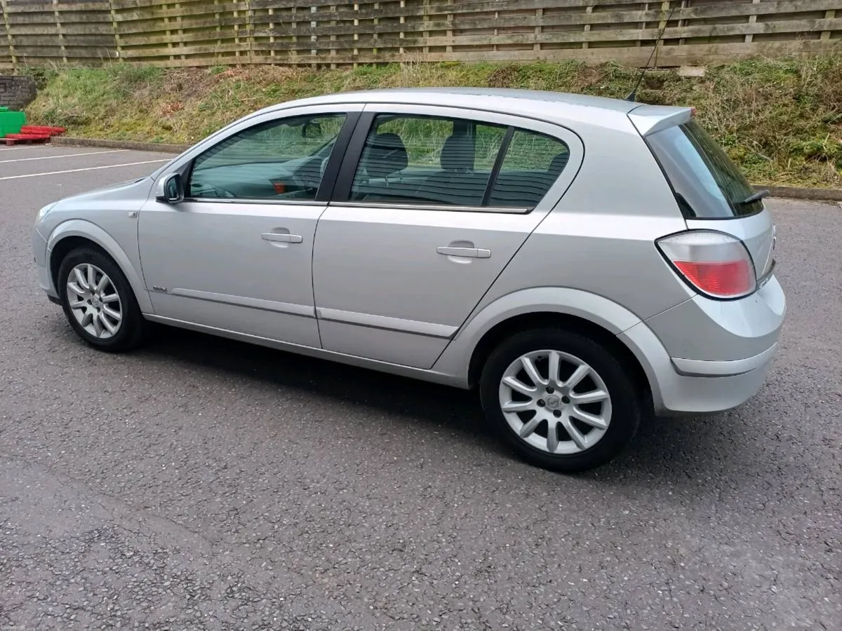 Opel Astra 07 1.4petrol new NCT 03/27 - Image 3