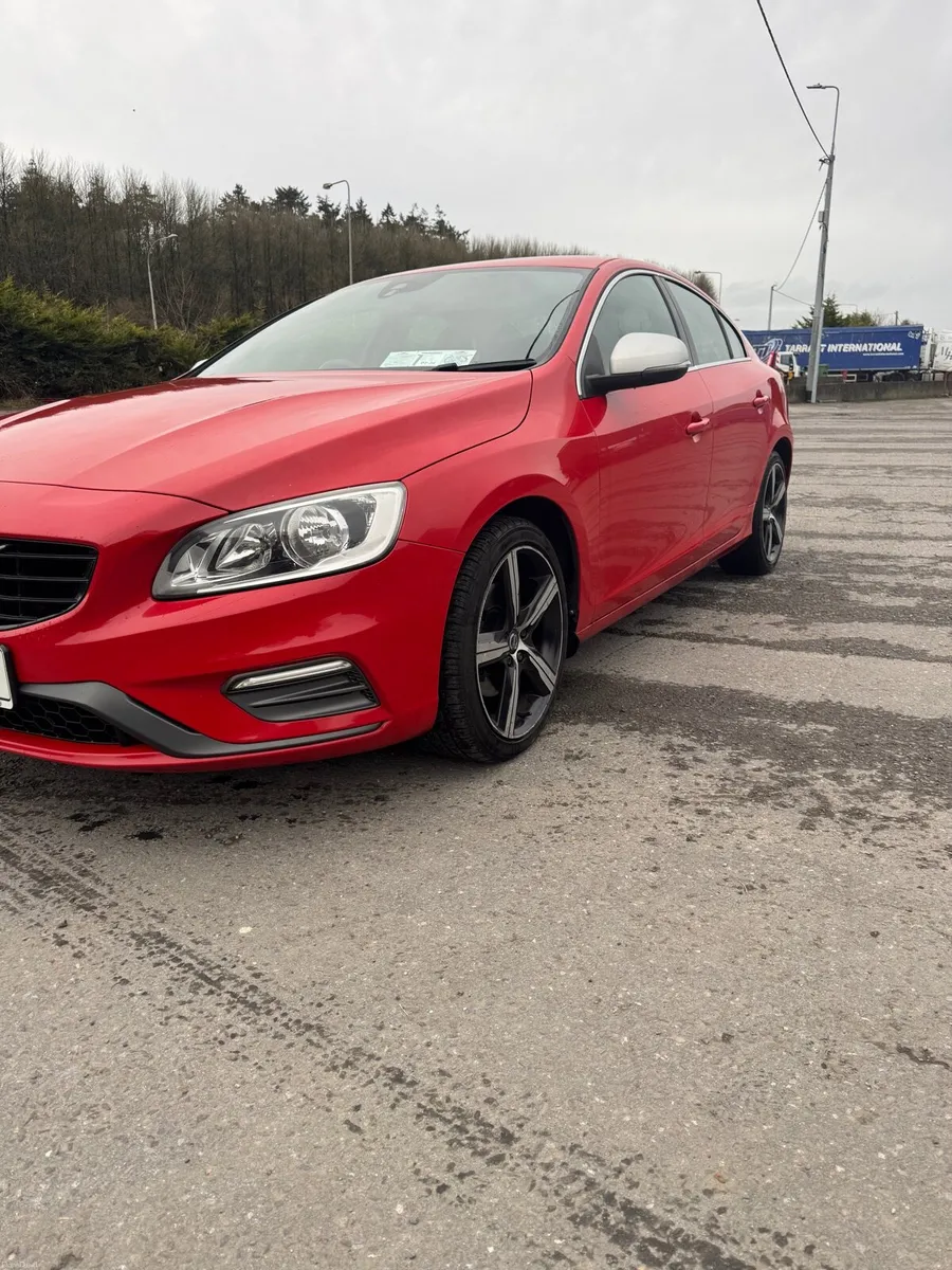 Volvo S60 R Designe Model 2.0 Diesel - Image 2
