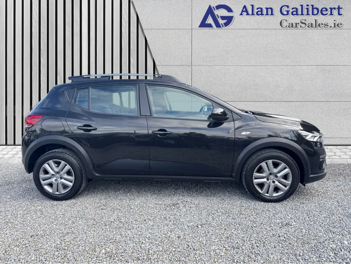 Dacia Sandero STEPWAY COMFORT TCE 90 CVT MY2 - Image 3