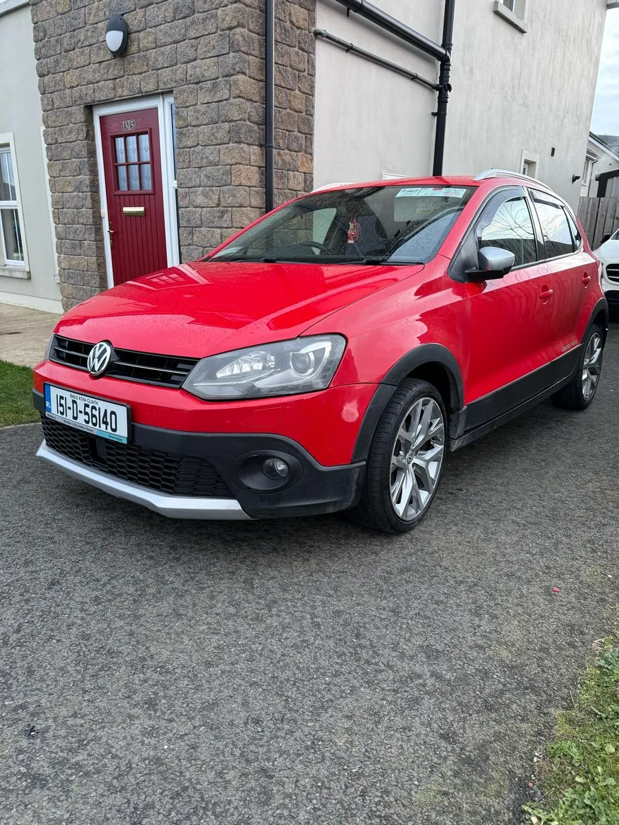 2015 1.2 tsi Volkswagen Polo Cross - Image 1