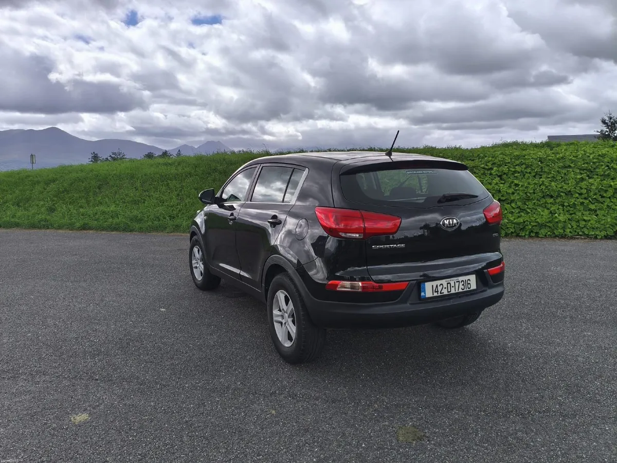 Kia Sportage 1.7d Irish NCT 03/27 Tax 07/26 - Image 4
